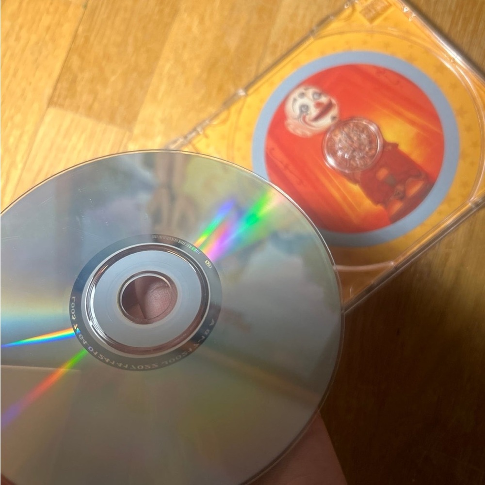 *NSYNC cd - Picture 3 of 4